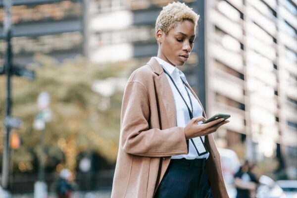 Entrepreneur using a mobile banking app